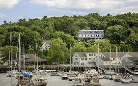 Relais Chateaux Camden Harbour Inn